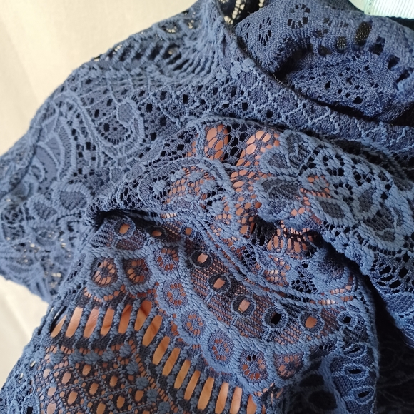 Maurice's Floral Lace Top - Picture 4 of 6